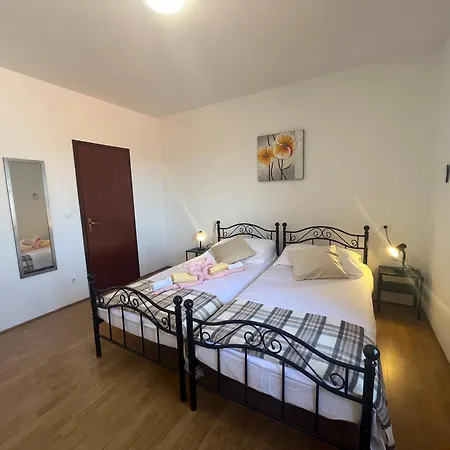 Sterna Apartment