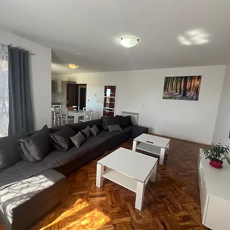 Sterna Apartment